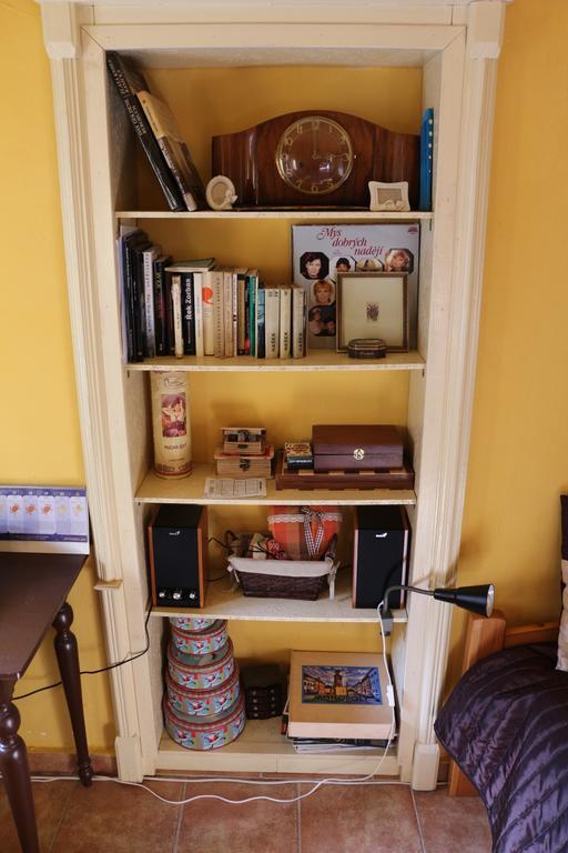 Apartman Na Zlatom Dvore Банська Штявниця Номер фото